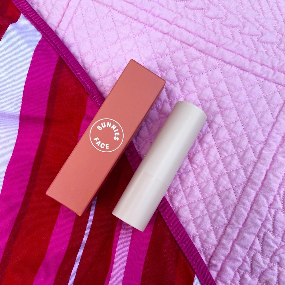 SUNNIES FACE FLUFFMATTE LIPSTICK